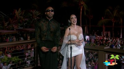Caramelo y Manelyk presentan juntos un premio en PTMU 2025