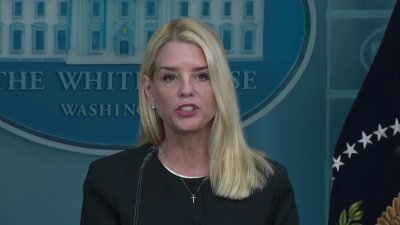 Fiscal general Pam Bondi: las cortes no tienen facultad para contradecir órdenes ejecutivas