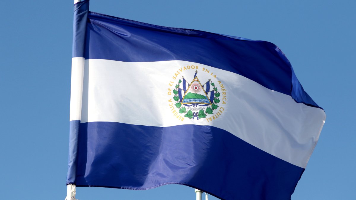 USCIS confirma que el TPS para El Salvador vence el 9 de septiembre de 2026