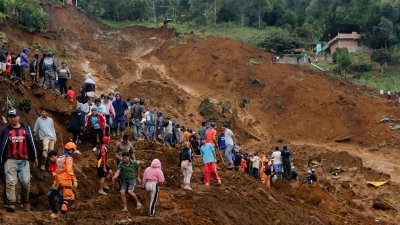 Aumenta la cifra de muertes en Colombia por una riada en Bello