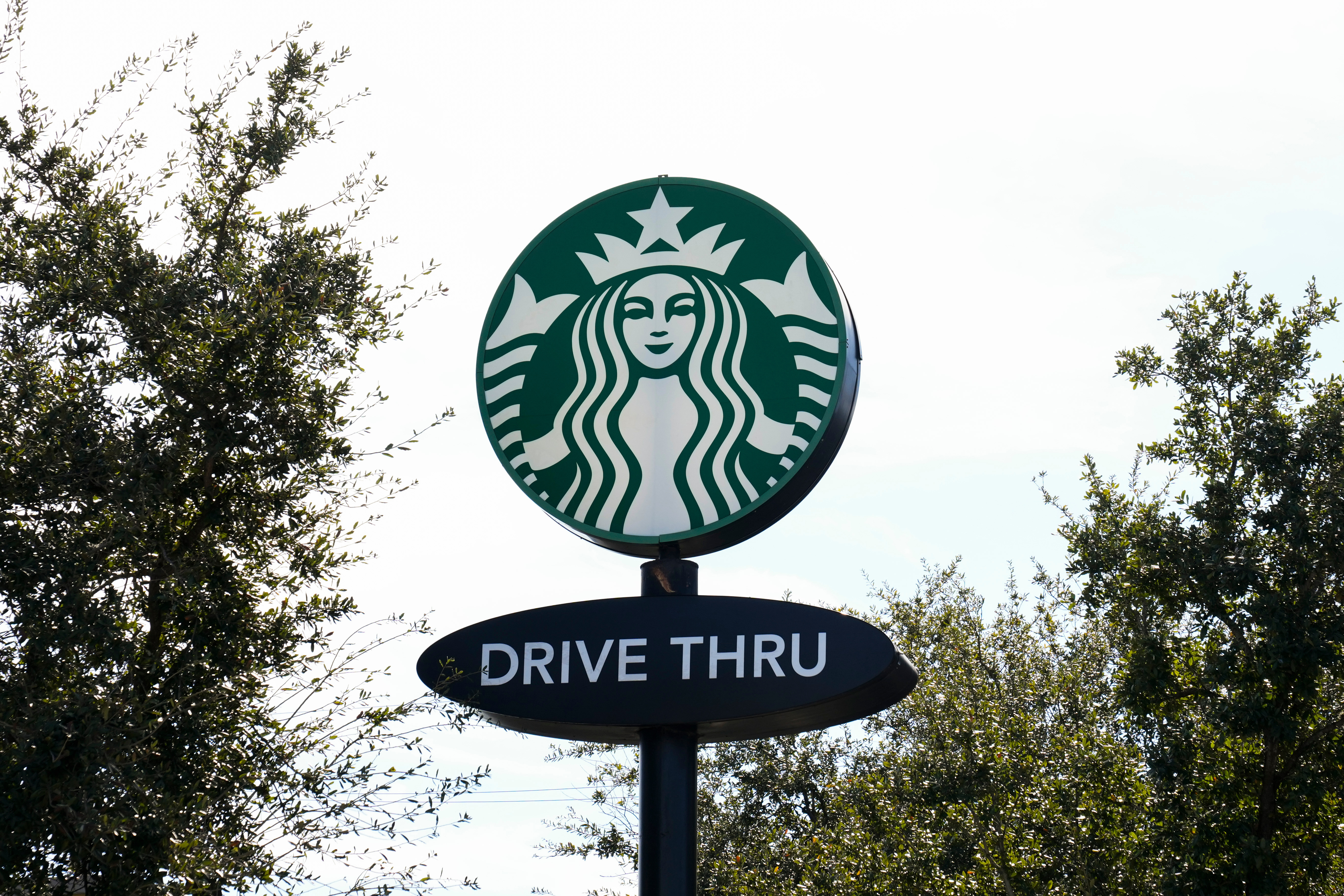 Starbucks despedirá a 300 trabajadores en EEUU