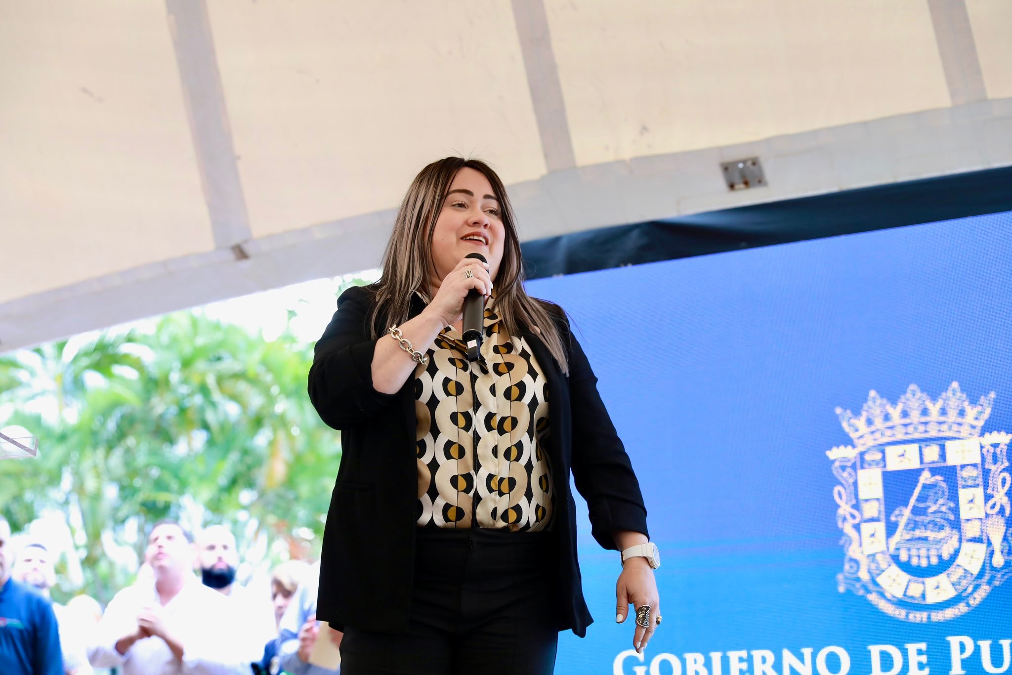 PFEI amplía pesquisa contra la exsecretaria de Vivienda, Ciary Pérez Peña
