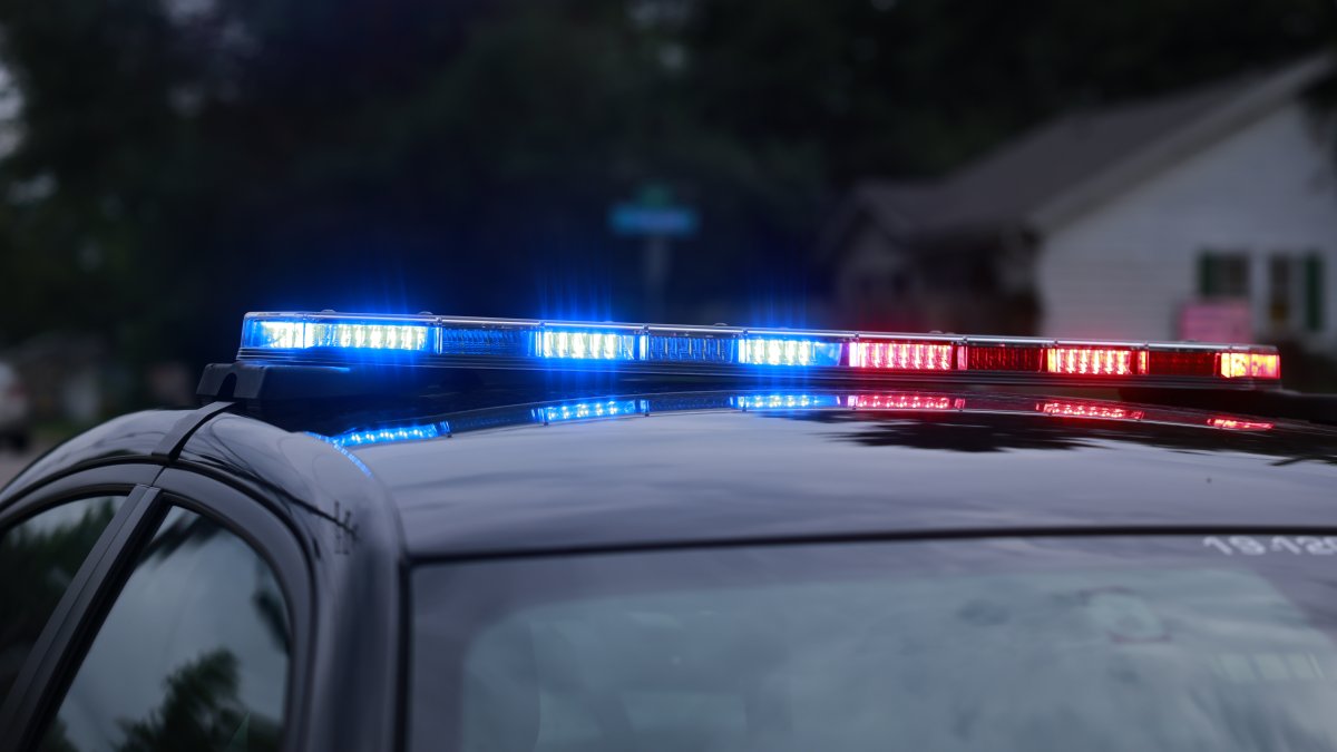 Hallan cuerpo baleado de hombre en Vega Baja