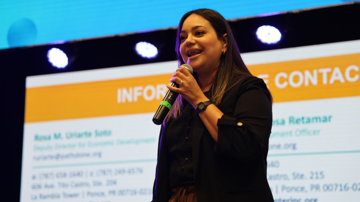 Lanzan iniciativa para apoyar a 100 dueños de pequeños negocios
