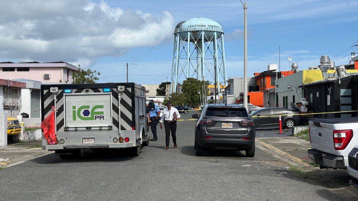 Balacera en negocio deja a un hombre muerto y una mujer herida en Toa Baja
