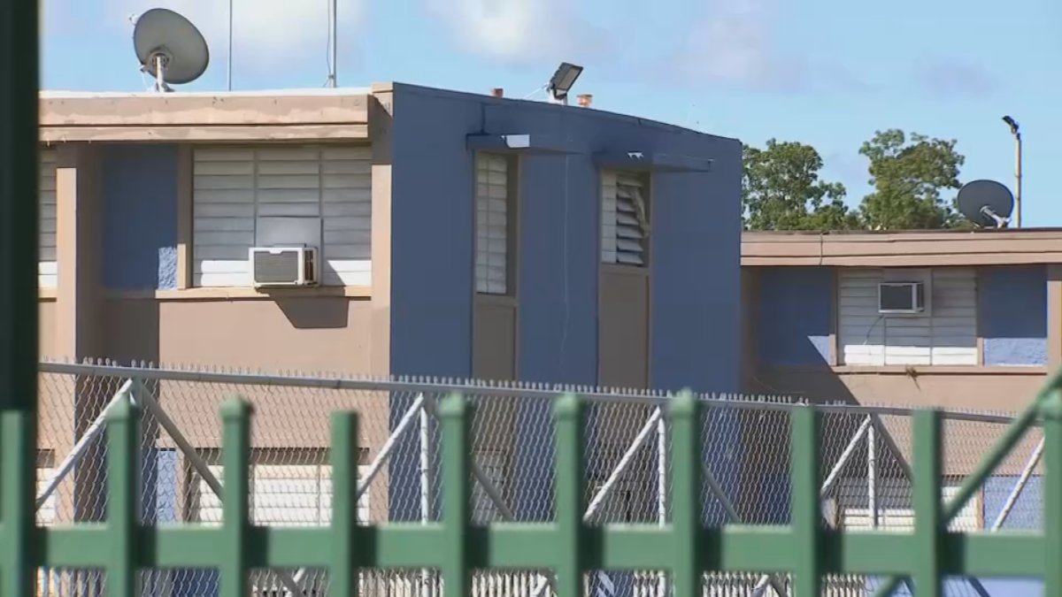 Cerca de 20,000 familias esperan por vivienda pública en Puerto Rico