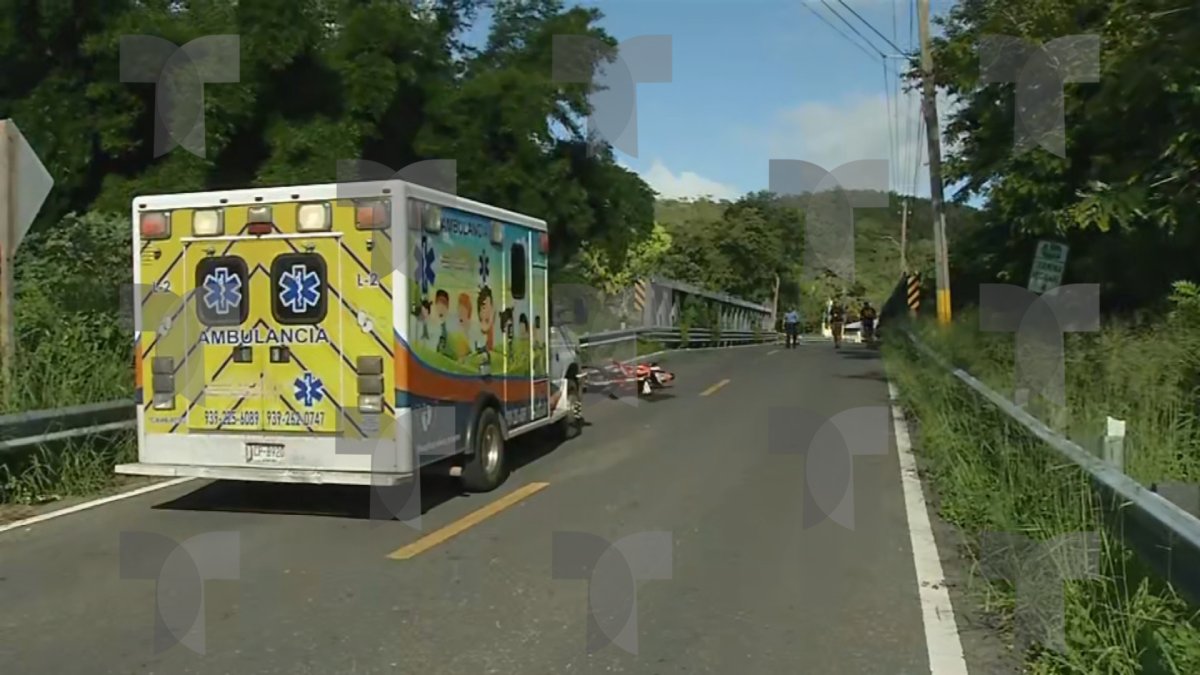 Identifican a motorista que murió tras impactar un puente en Yauco
