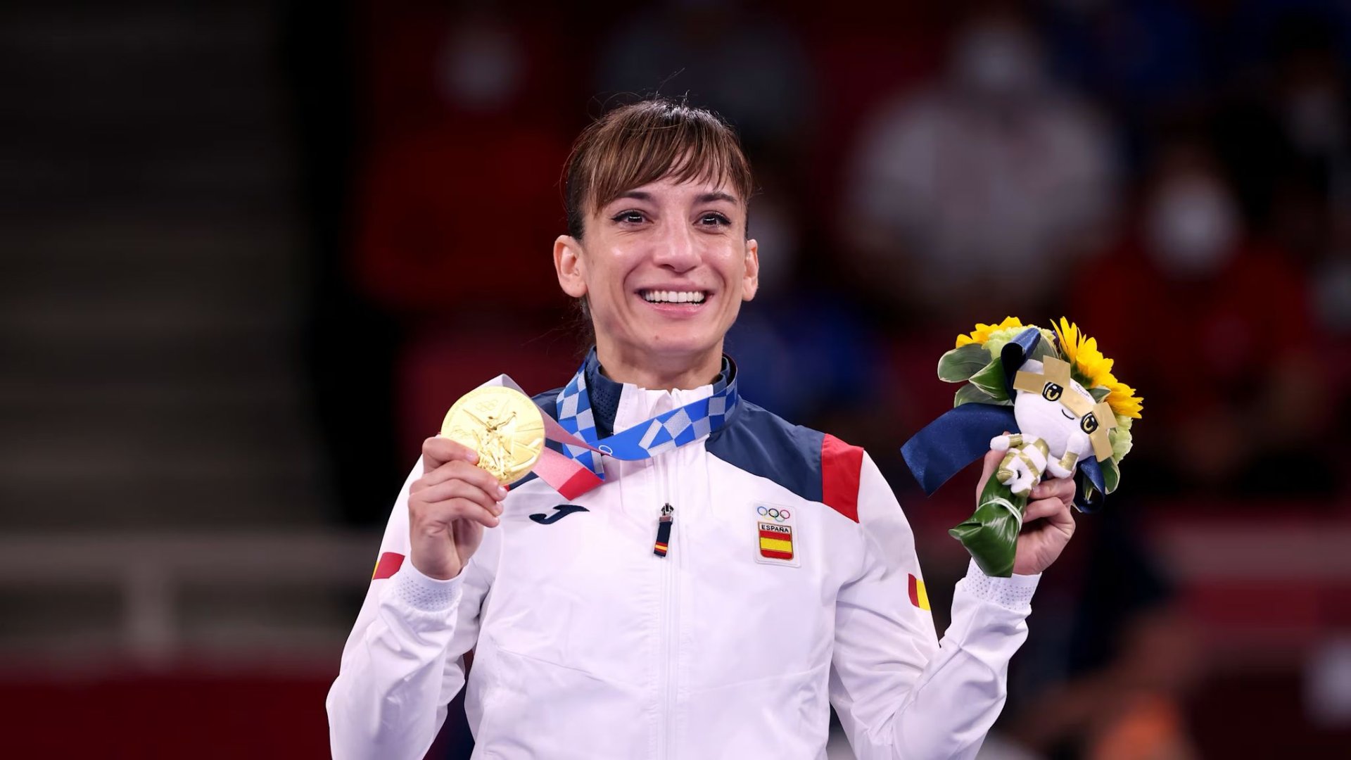 Medallista olímpica española, Sandra Sánchez llega a la Isla con “Fight Back”