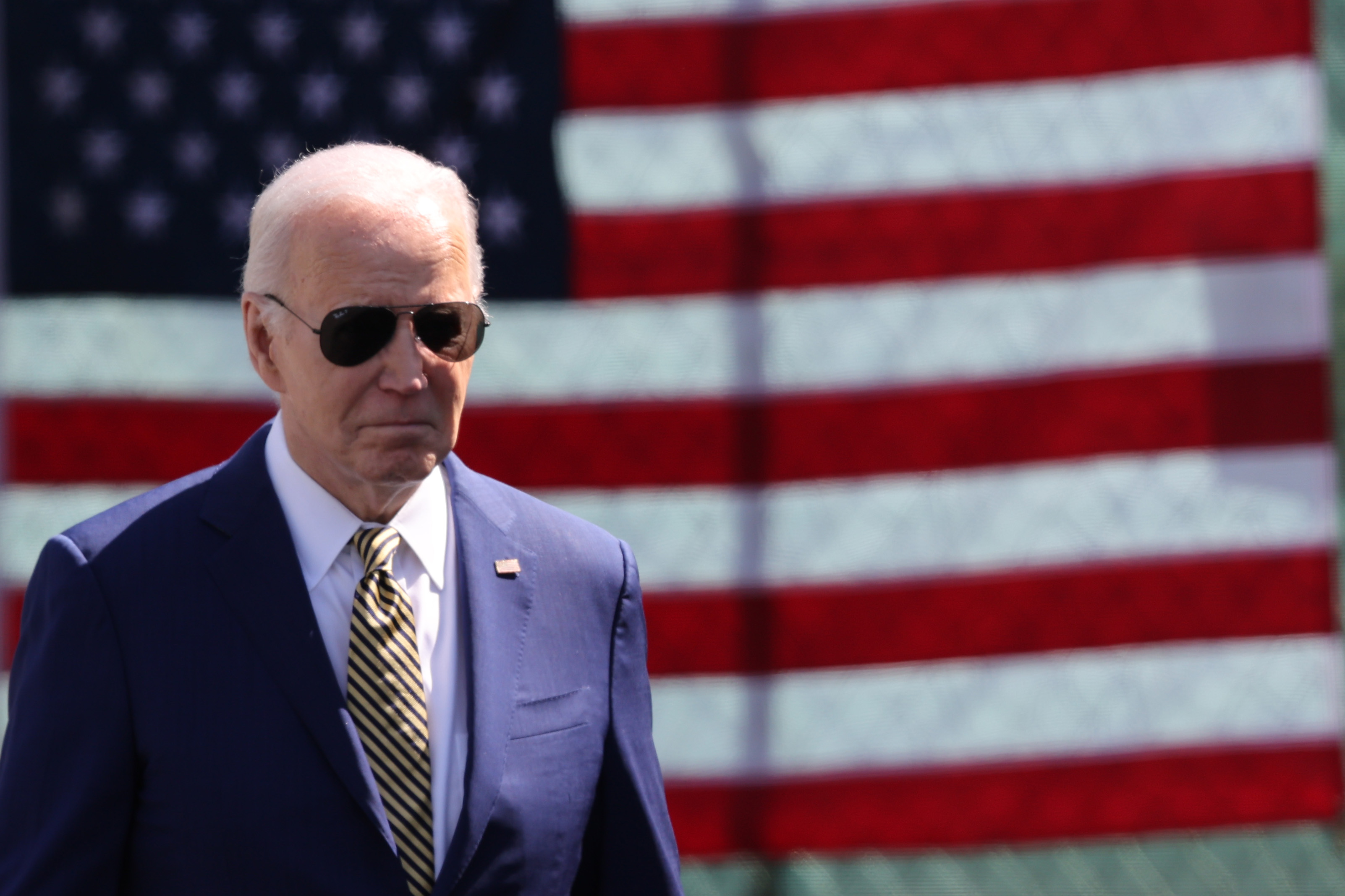 El DOJ quiere divulgar una grabaciones de Biden. El expresidente demandó para evitarlo