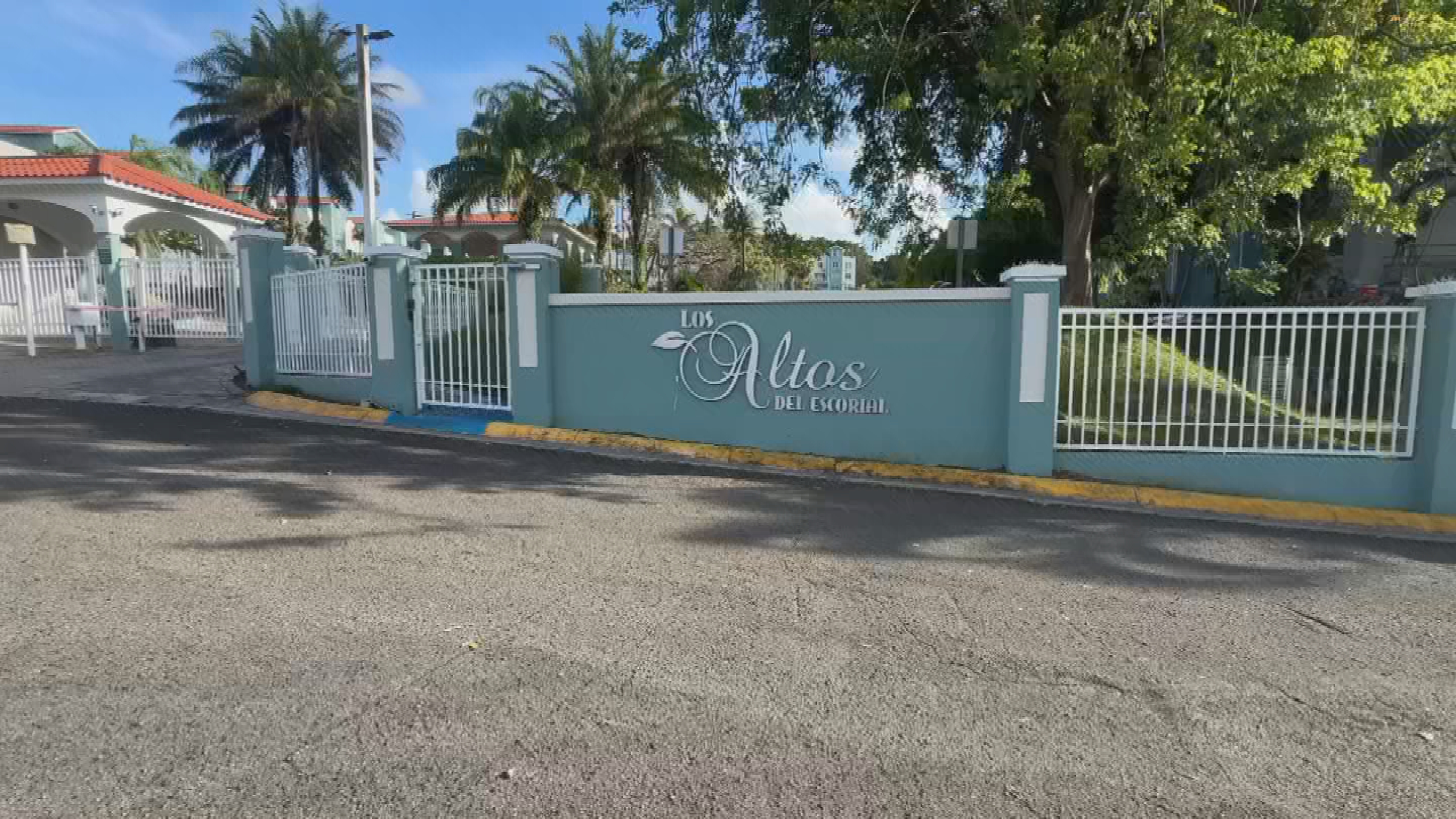 Enmascarados roban $150,000 tras amordazar a pareja en Carolina