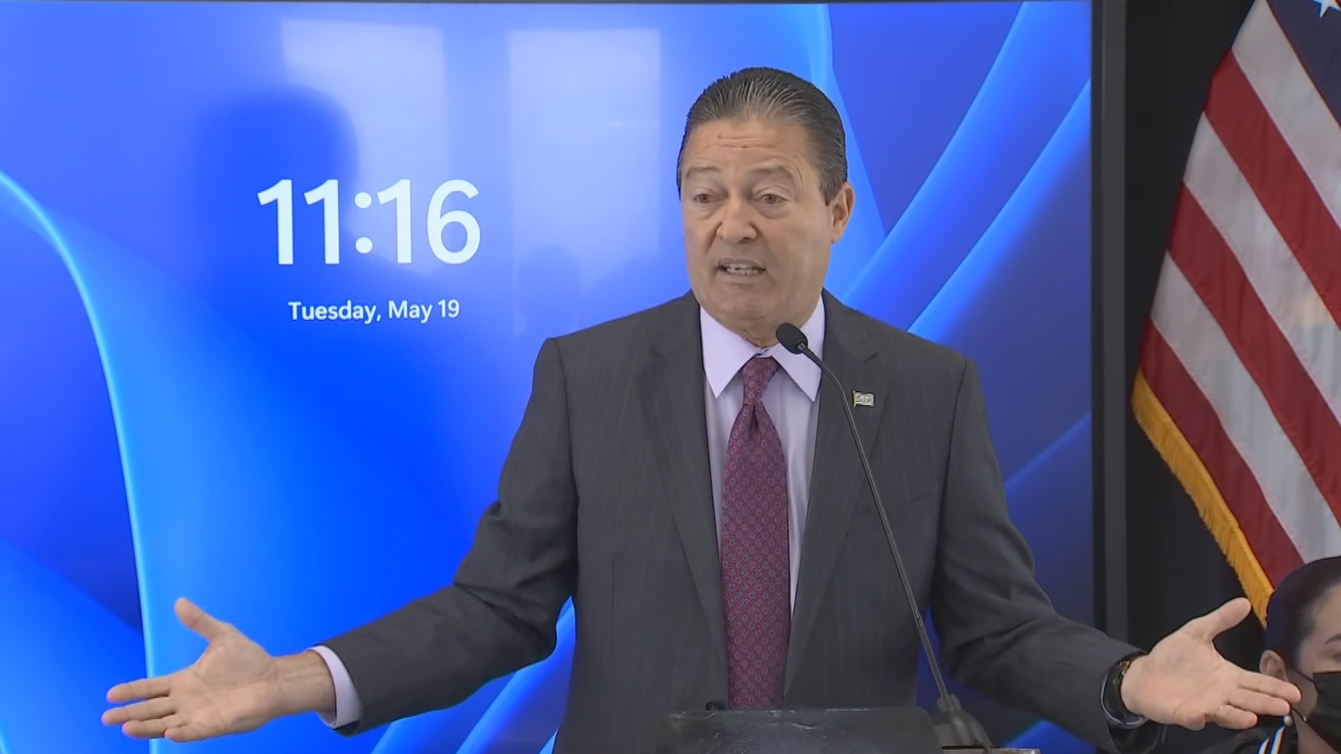 Alcalde de Cataño califica como errores administrativos informe de la contralora