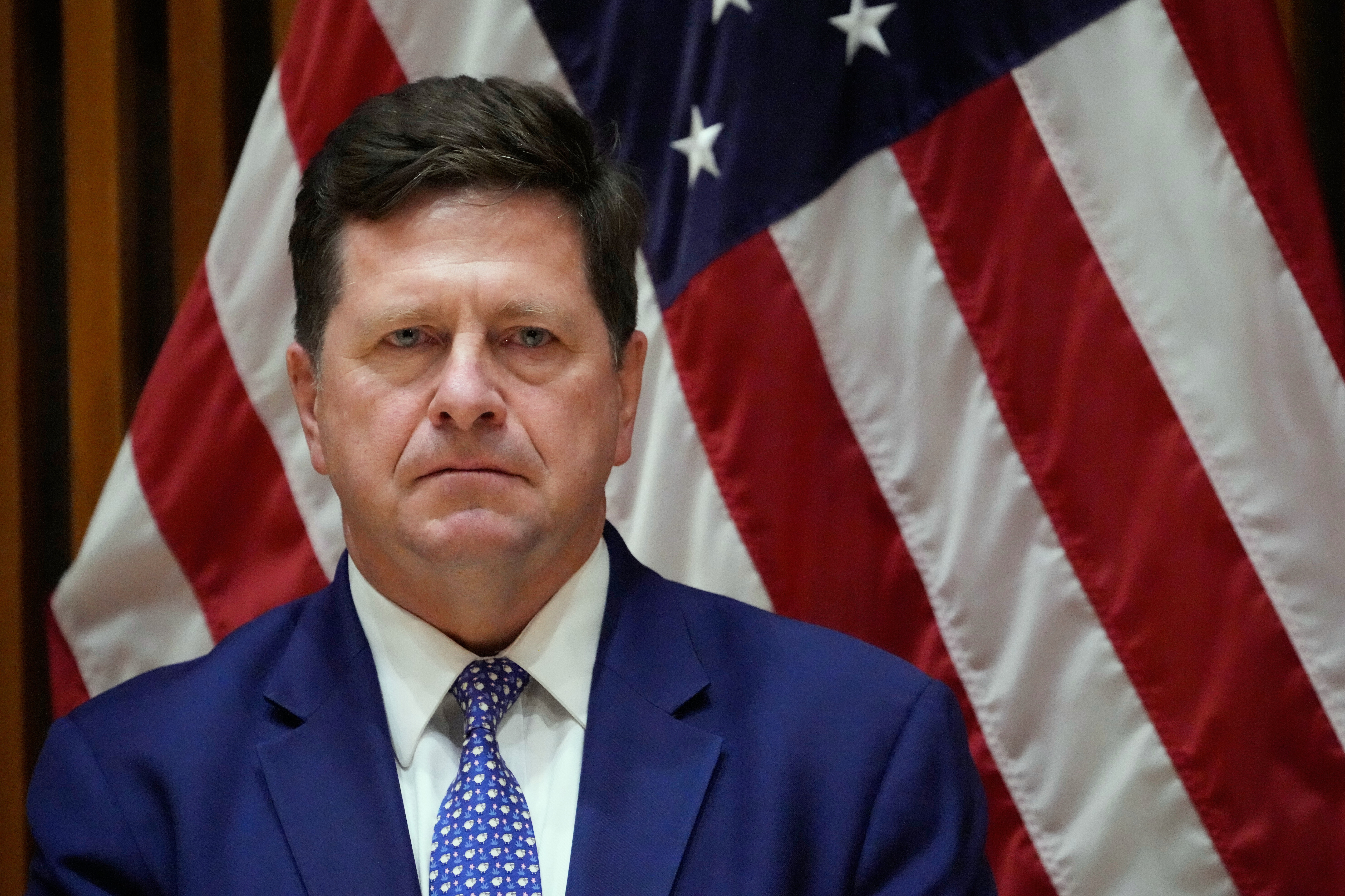 Trump nomina a Jay Clayton como Director de Inteligencia Nacional