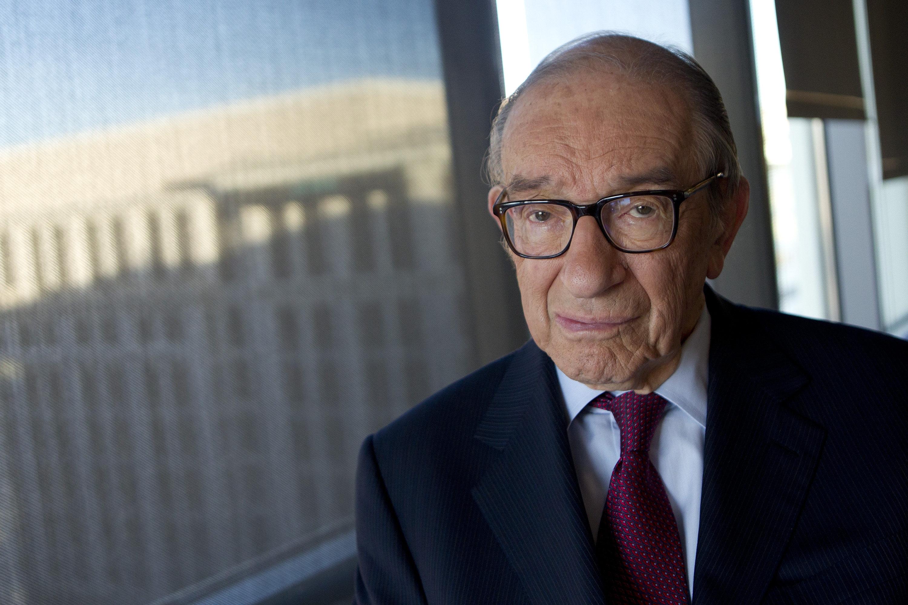 Alan Greenspan, economista y antiguo presidente de la Reserva Federal, fallece a los 100 años