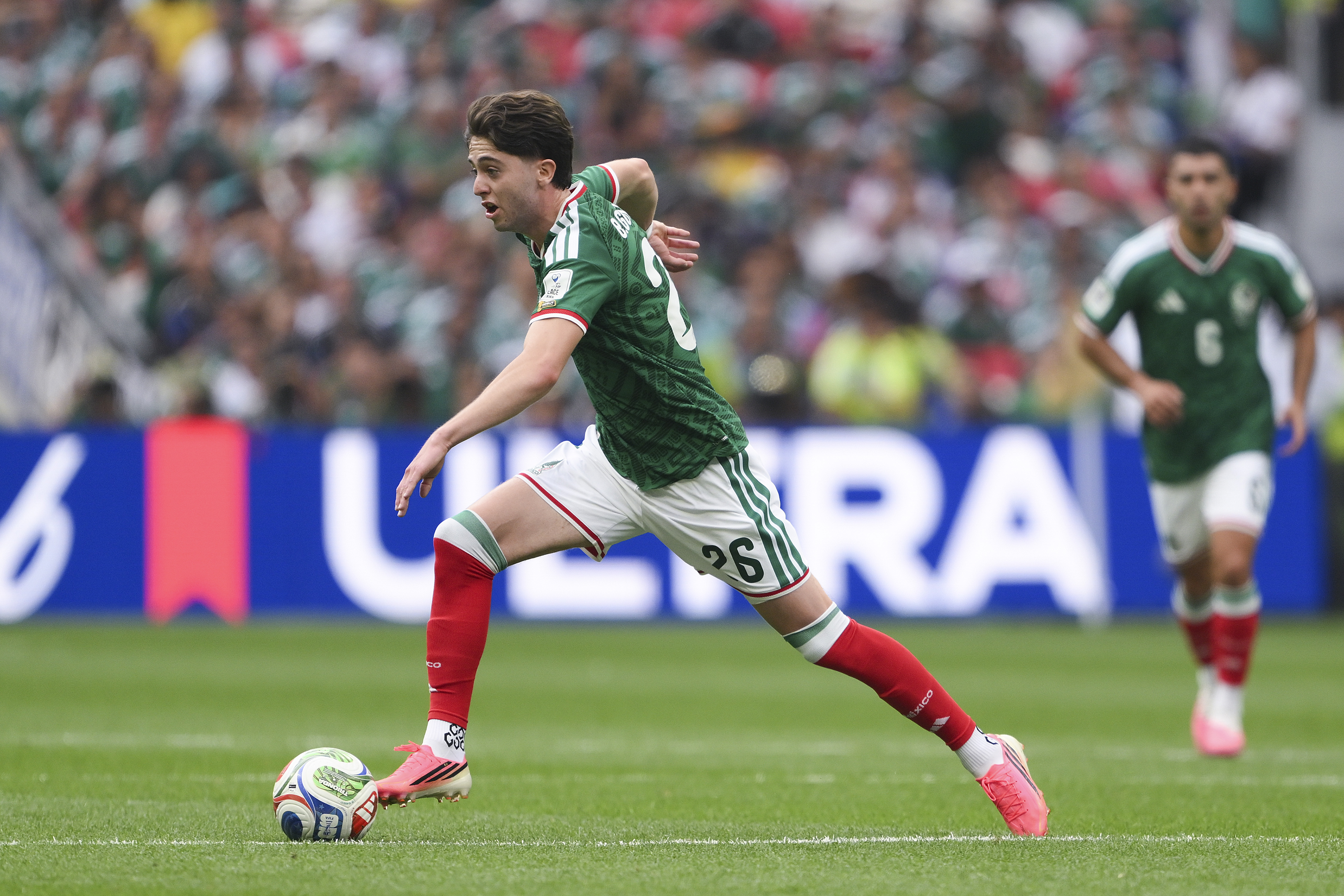MEXICO CITY, MEXICO – JUNE 11: Brian Gutierrez #26 of Mexico runs with the ball during the FIFA World Cup 2026 Group A match between Mexico and South Africa at Mexico City Stadium on June 11, 2026 in Mexico City, Mexico. (Photo by David Ramos/Getty Images)