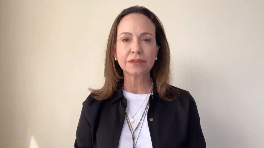 "Haré lo que haya que hacer": María Corina Machado sobre viaje a Venezuela