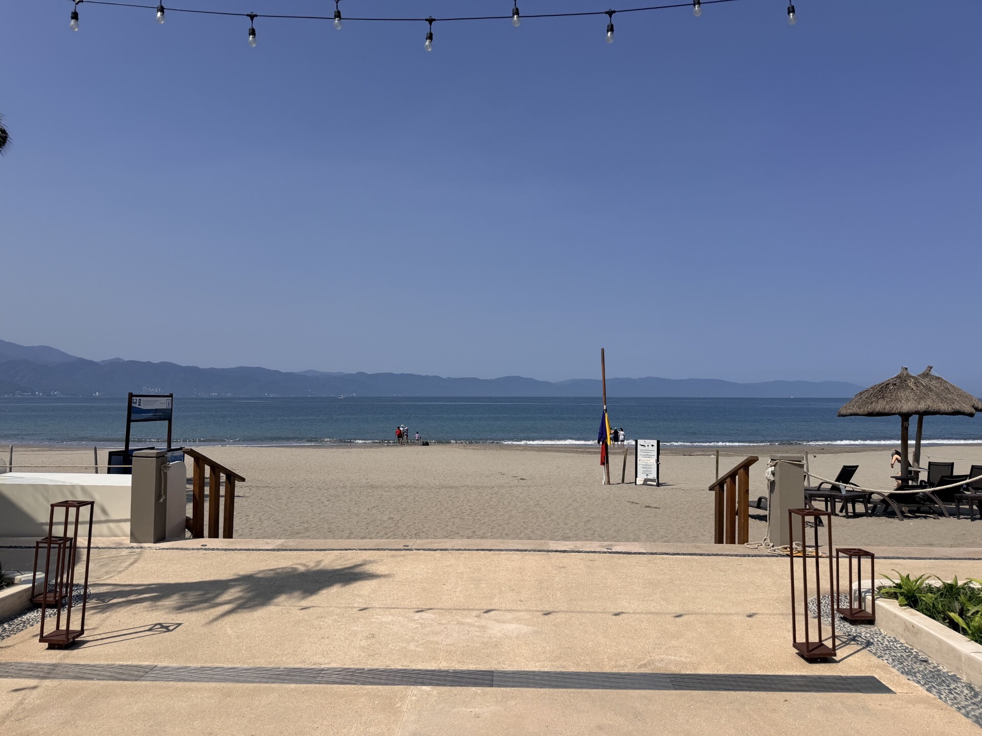 Cocodrilo mata a hombre en playa turística de México frente a una pareja de EEUU que vacacionaba