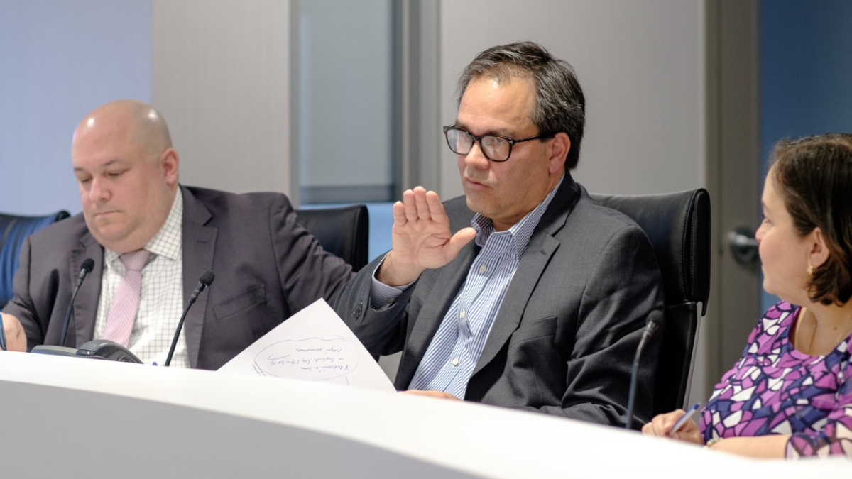 NEPR amenaza a Genera con multas por incumplir con instalación de ‘peakers’