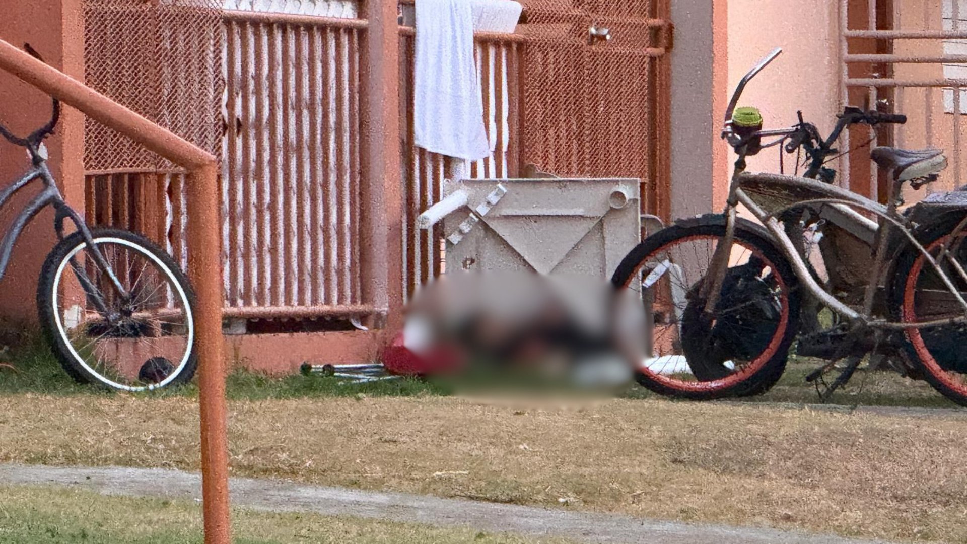 Asesinan a hombre cerca de cancha de baloncesto en residencial de Fajardo