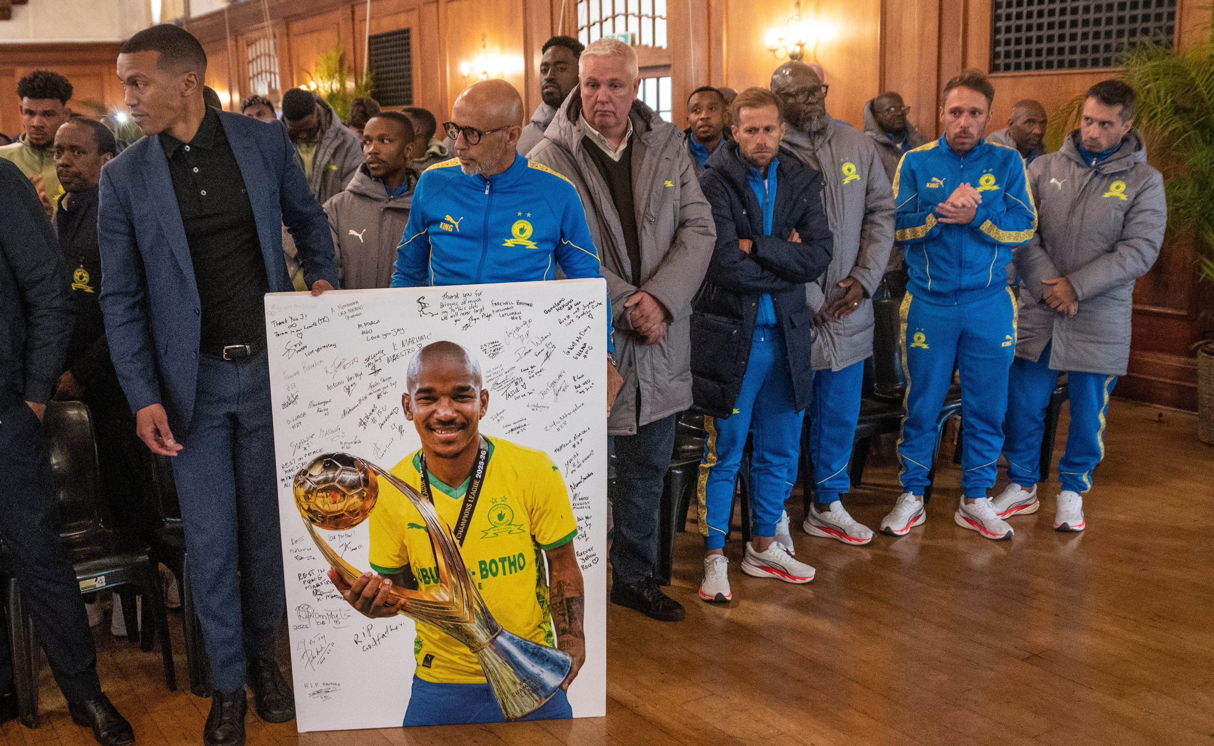 Sudáfrica despide con dolor al futbolista Jayden Adams, quien murió tras jugar el Mundial