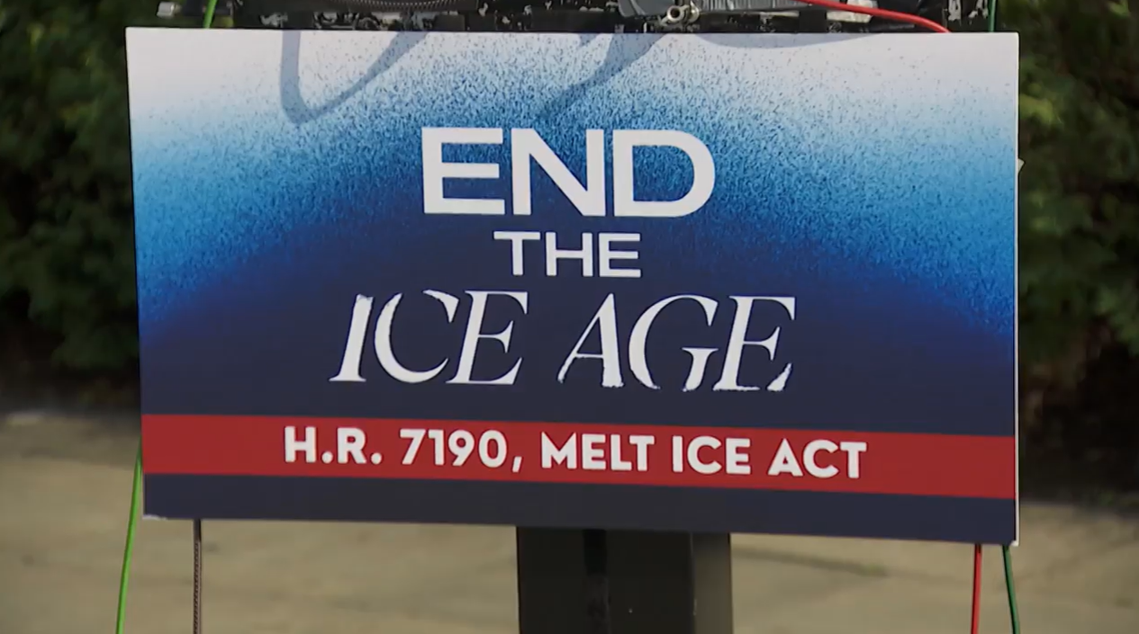 Propuesta de ley "Melt ICE" busca desmantelar operativos de control migratorio