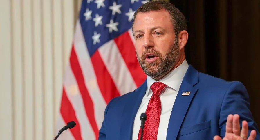 Secretario de Seguridad Nacional amenaza a estados tras mensaje de Trump sobre elecciones