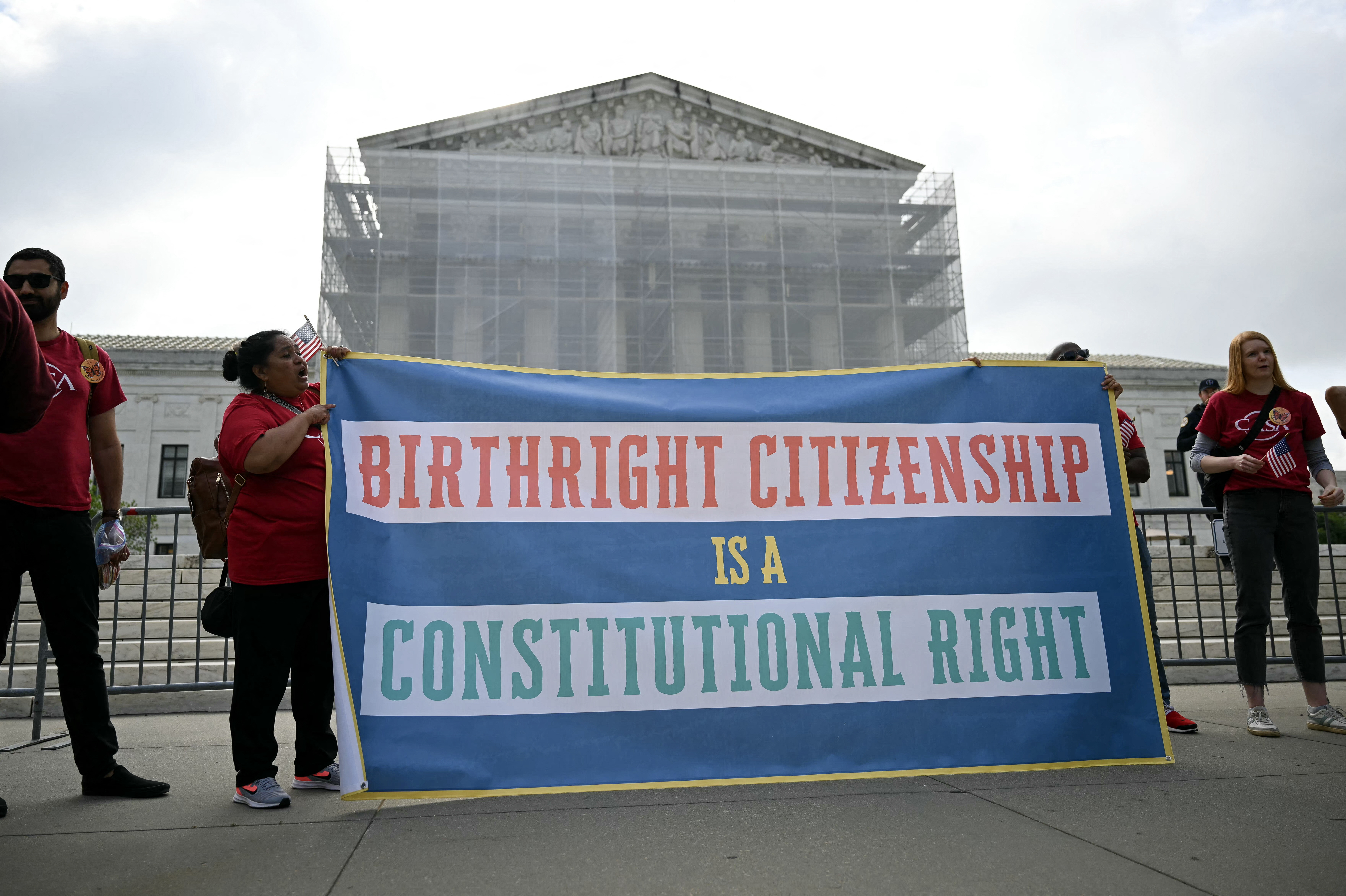 Trump solicitará “inmediatamente” a SCOTUS reconsiderar la ciudadanía por nacimiento