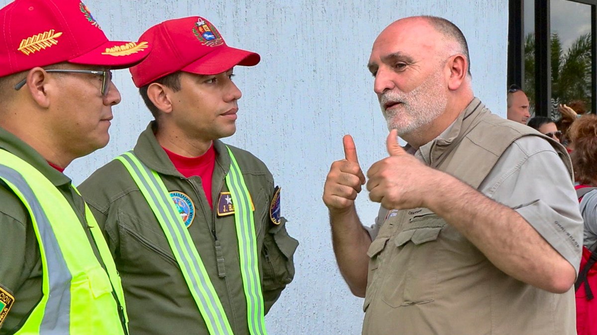 Chef José Andrés llega a Venezuela para coordinar ayuda alimentaria tras terremotos