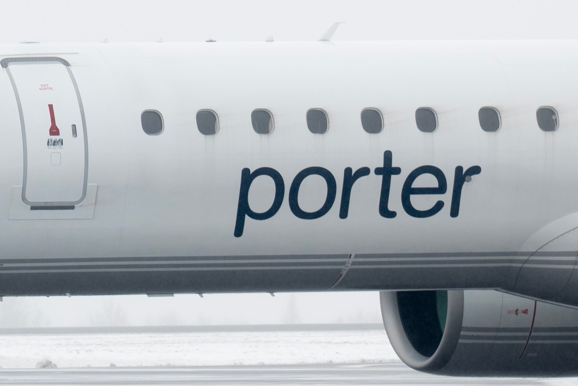 Imagen de la cobertura de: Niño se niega a abrocharse el cinturón y cancelan vuelo en Canadá