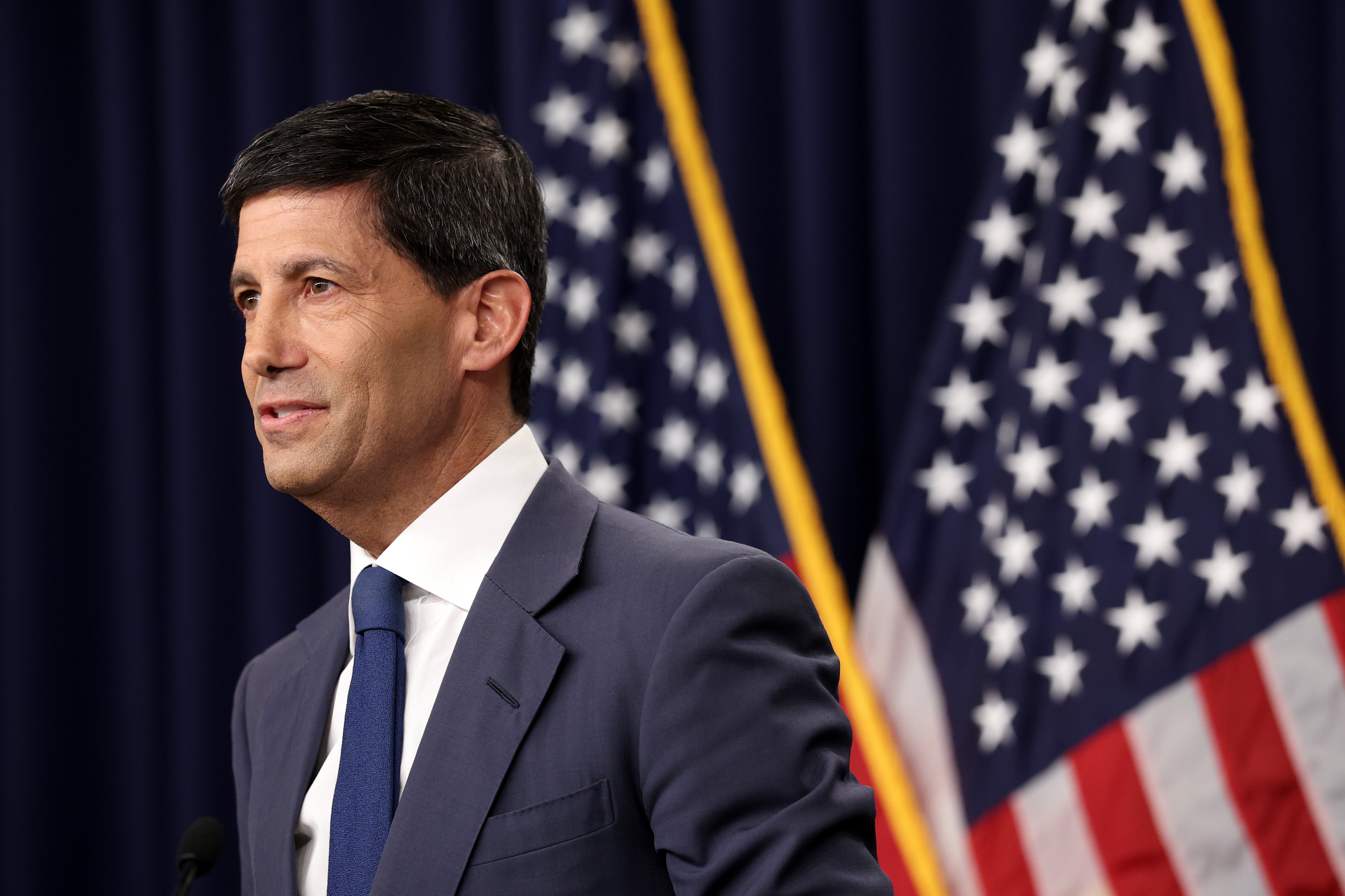 Imagen de la cobertura de: Kevin Warsh dice que podría ser necesario subir las tasas por la inflación