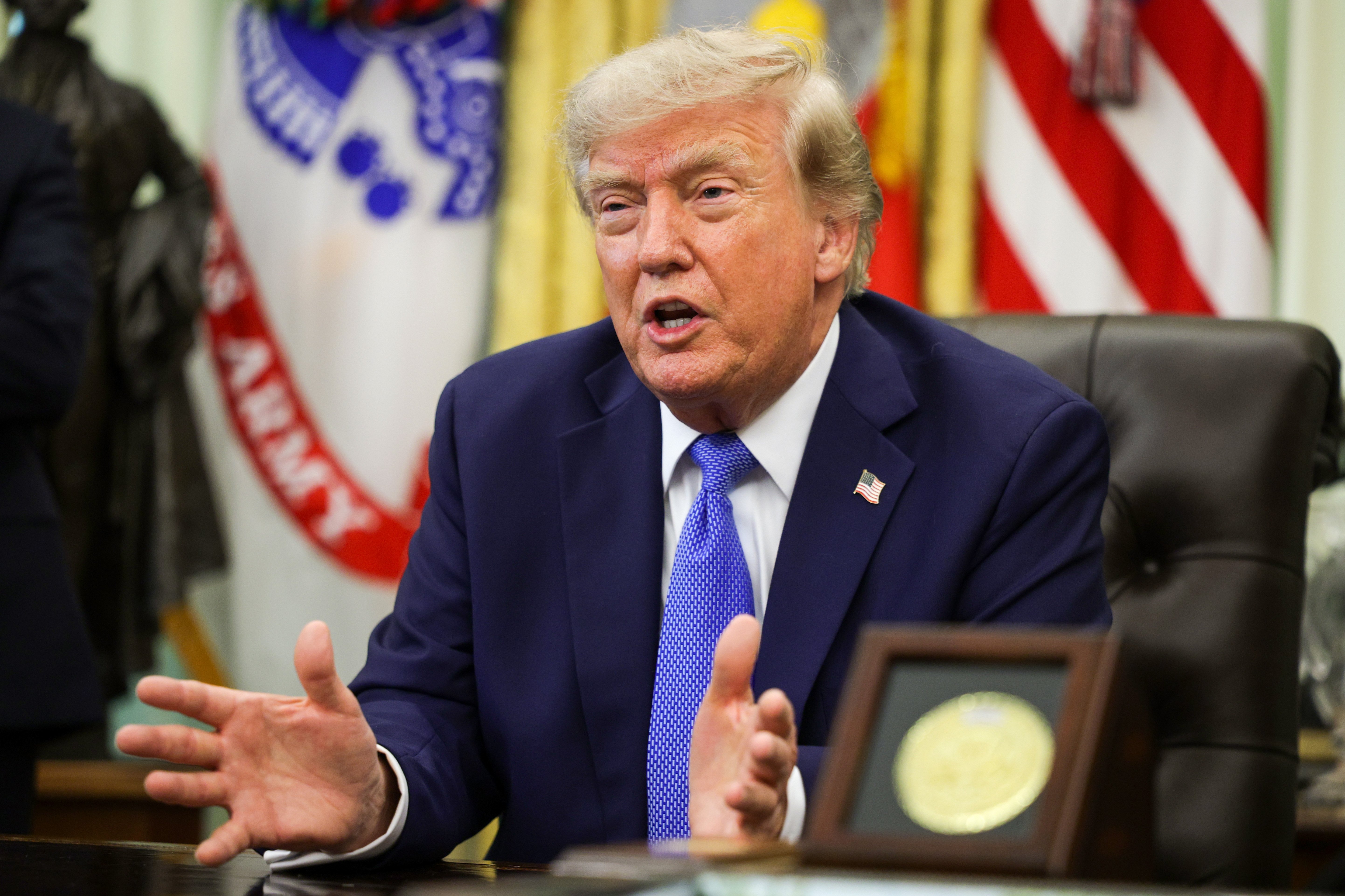 Imagen del artículo de Telemundo PR: Orden de Trump busca reducir el número de enfermedades para las que se vacuna a los niños