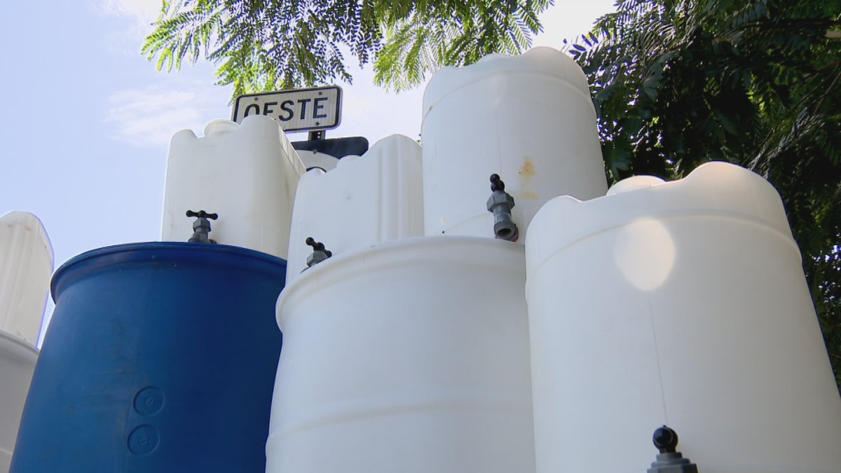 DACO multará a comerciantes que cobren de más por acarreo y llenado de cisternas