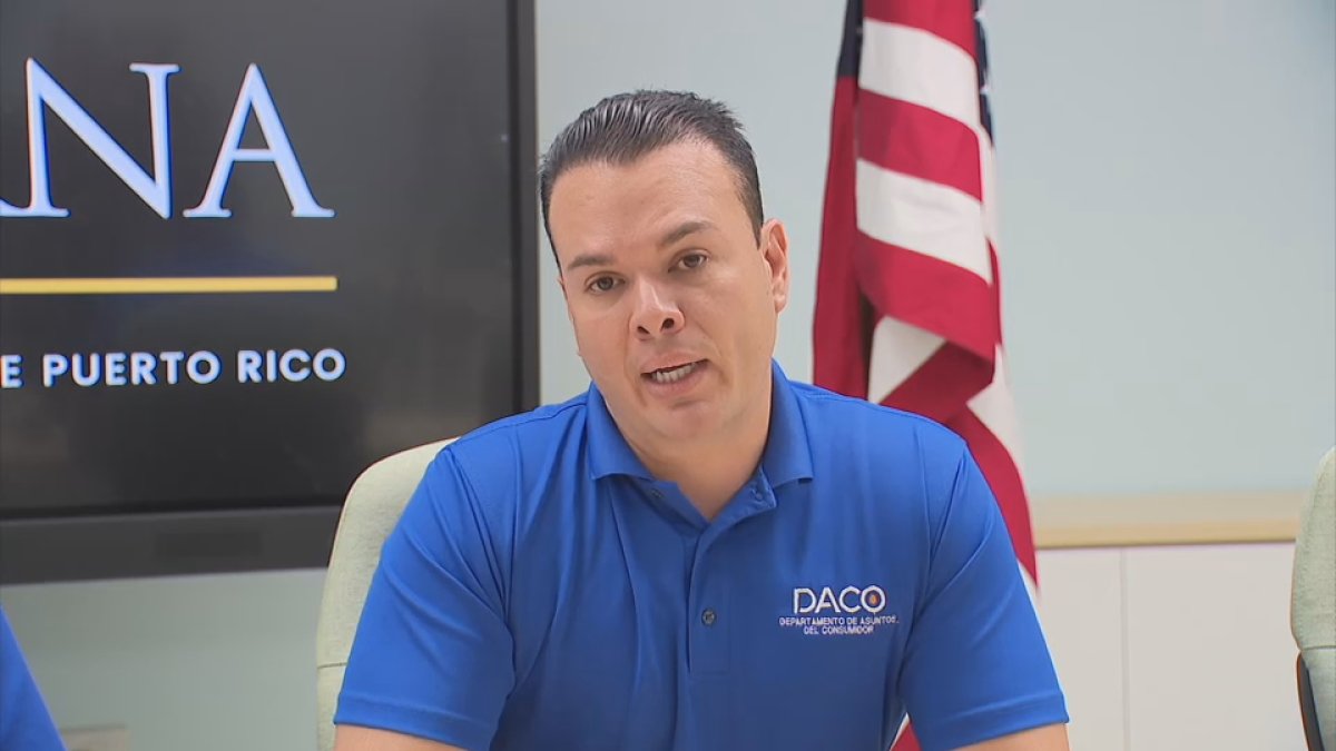 Hiram Torres Montalvo formaliza candidatura para la alcaldía de Cataño