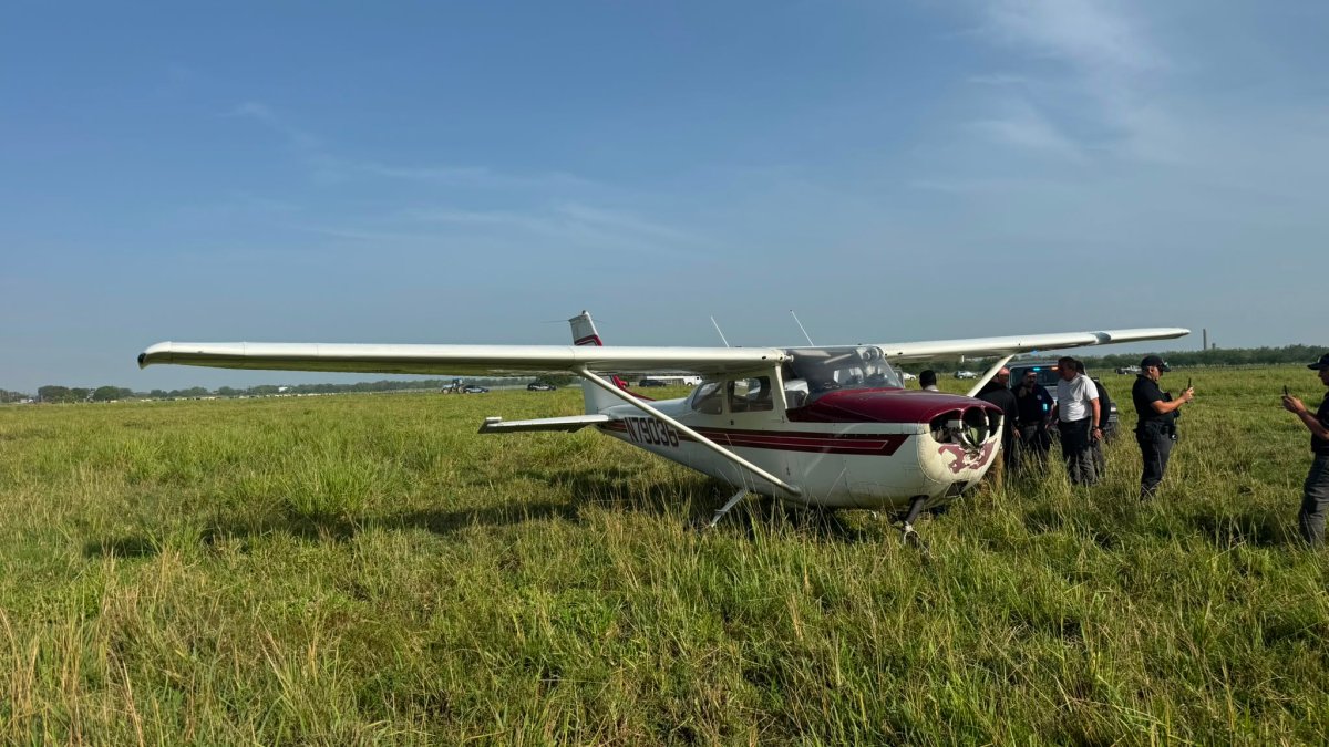 Avioneta realiza aterrizaje de emergencia en Vega Baja
