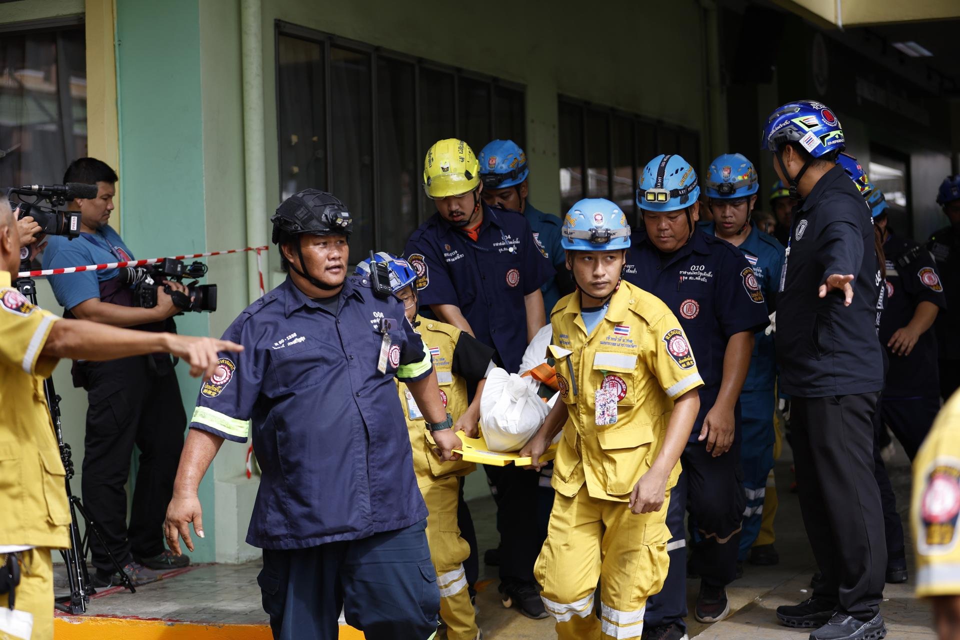 Imagen de la cobertura de: Tiroteo en una escuela en Tailandia deja varios muertos y heridos