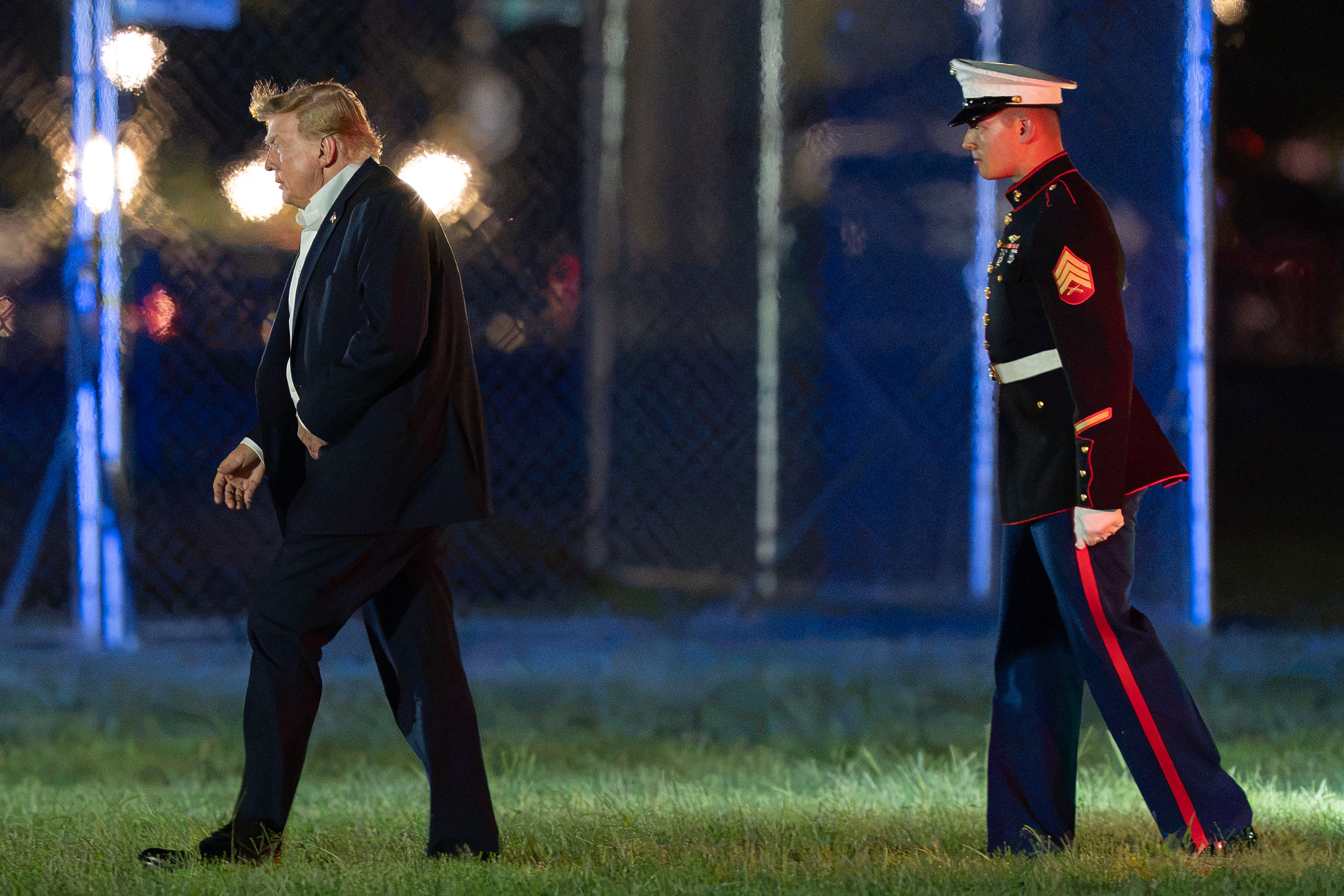 Imagen del artículo de Telemundo PR: Trump estalla contra la Corte Suprema: "no son las personas a las que entrevisté"