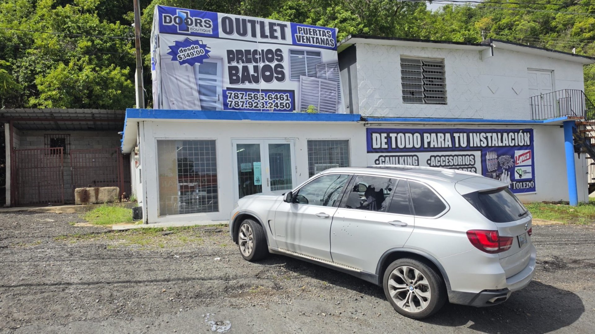Hombre resulta herido de bala dentro de vehículo en Toa Baja