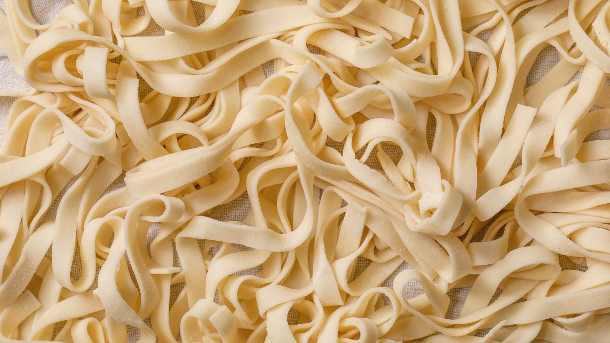 FDA retira pasta Bettergoods vendida en Walmart por posible contaminación con listeria