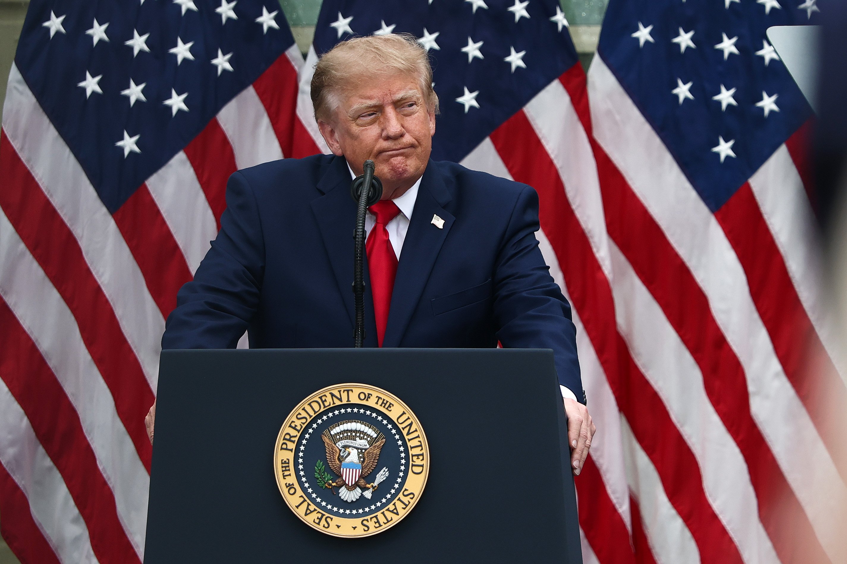 Imagen del artículo de Telemundo PR: Trump y Hegseth rinden tributo a víctimas del 9/11 desde el Pentágono