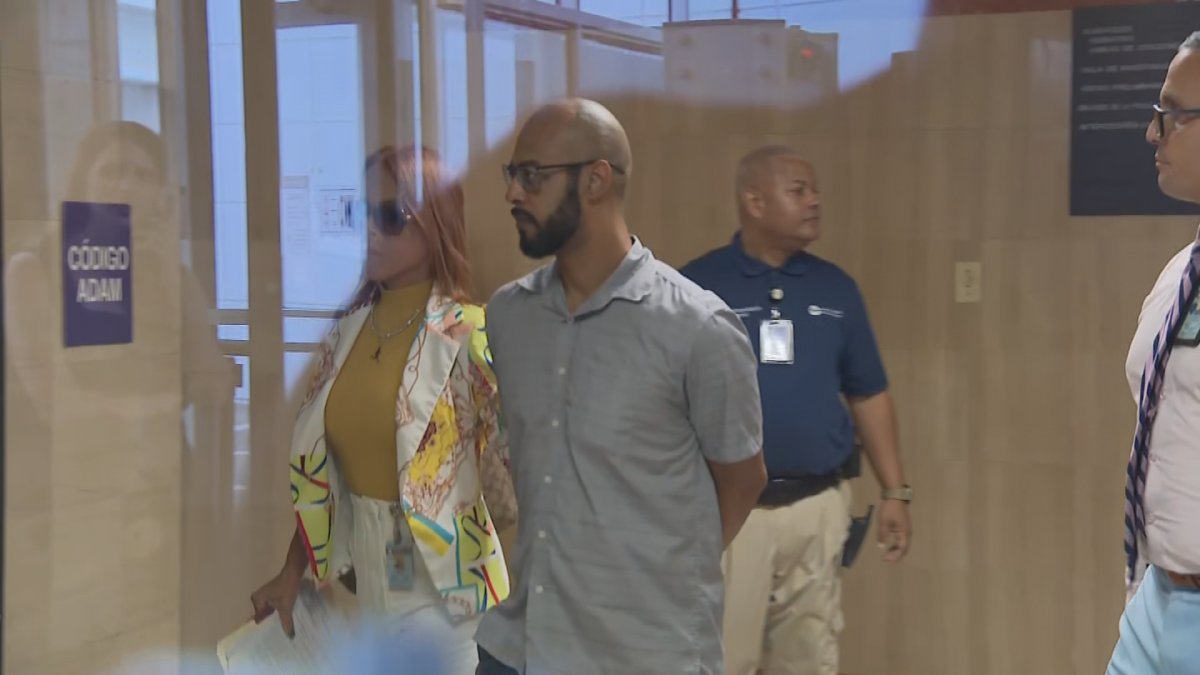Fianza de $1.1 millones a hombre acusado de abusar sexualmente de su hijastra menor