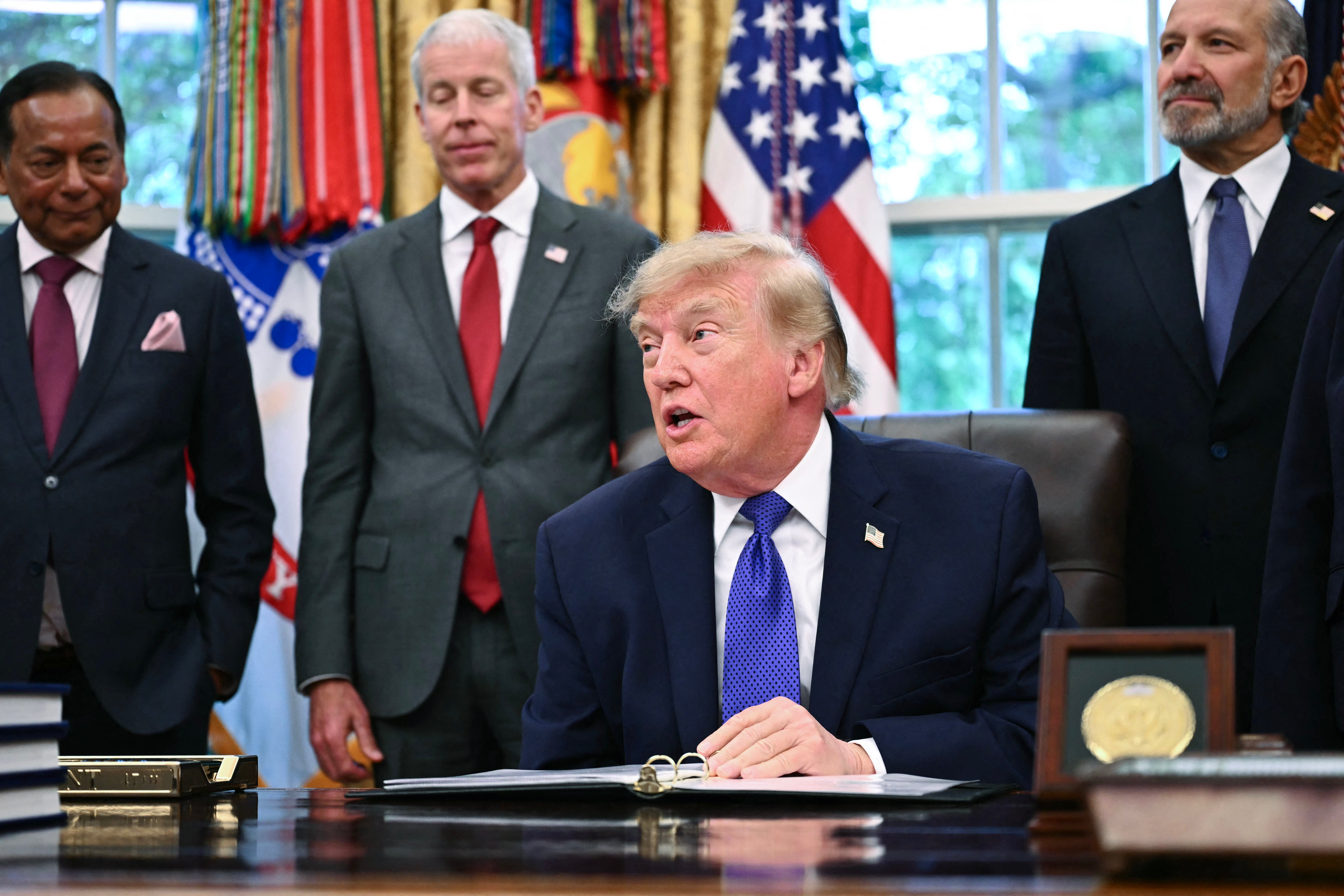 Imagen de la cobertura de: Trump anuncia planta siderúrgica de $15,000 millones que comenzaría producción en 2030