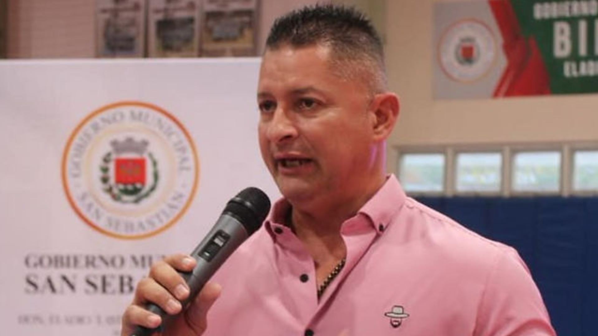 Imagen del artículo de Telemundo PR: Policías municipales demandan al alcalde de San Sebastián