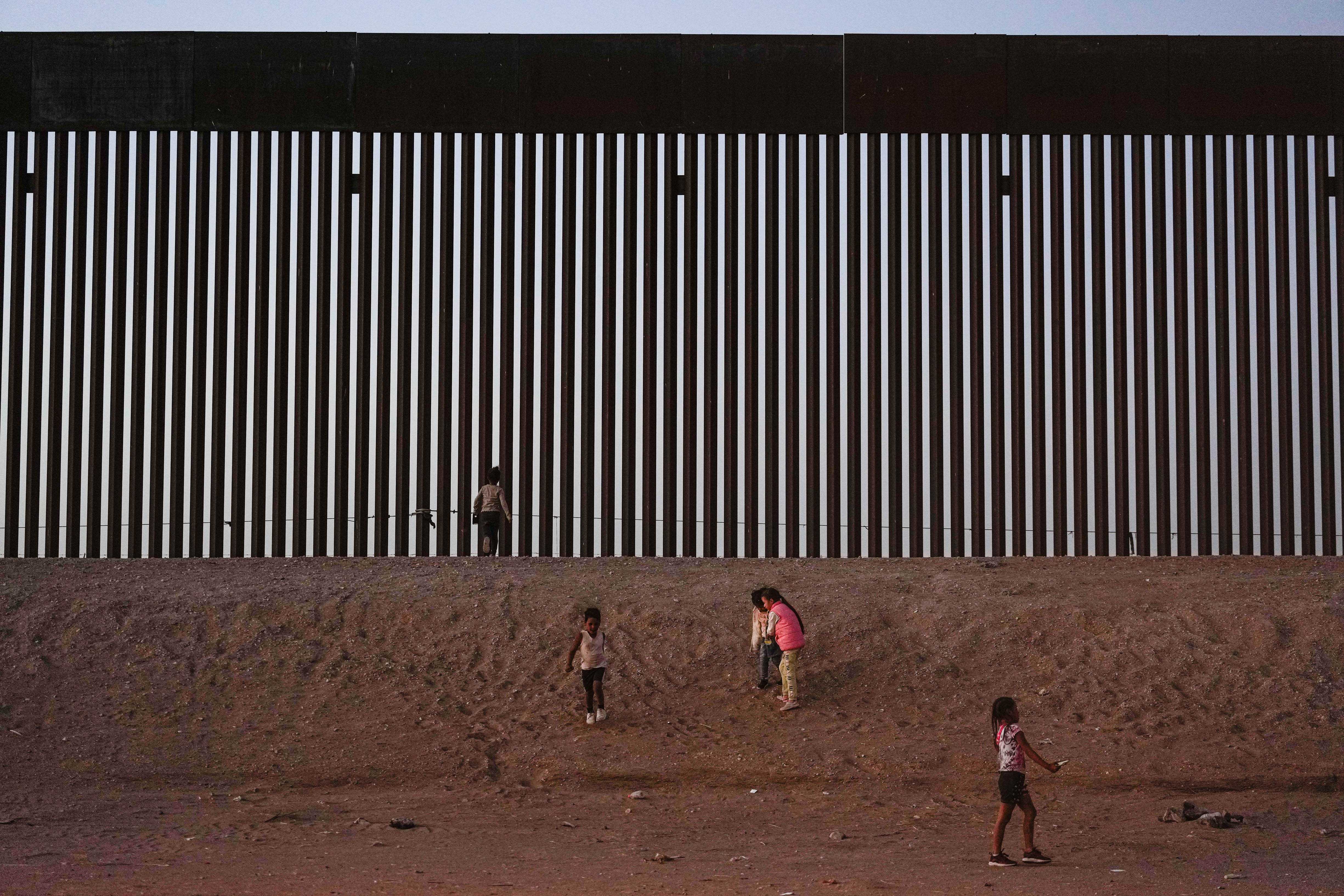 Imagen de la cobertura de: Gobierno de Estados Unidos asignará abogados a casos de niños migrantes