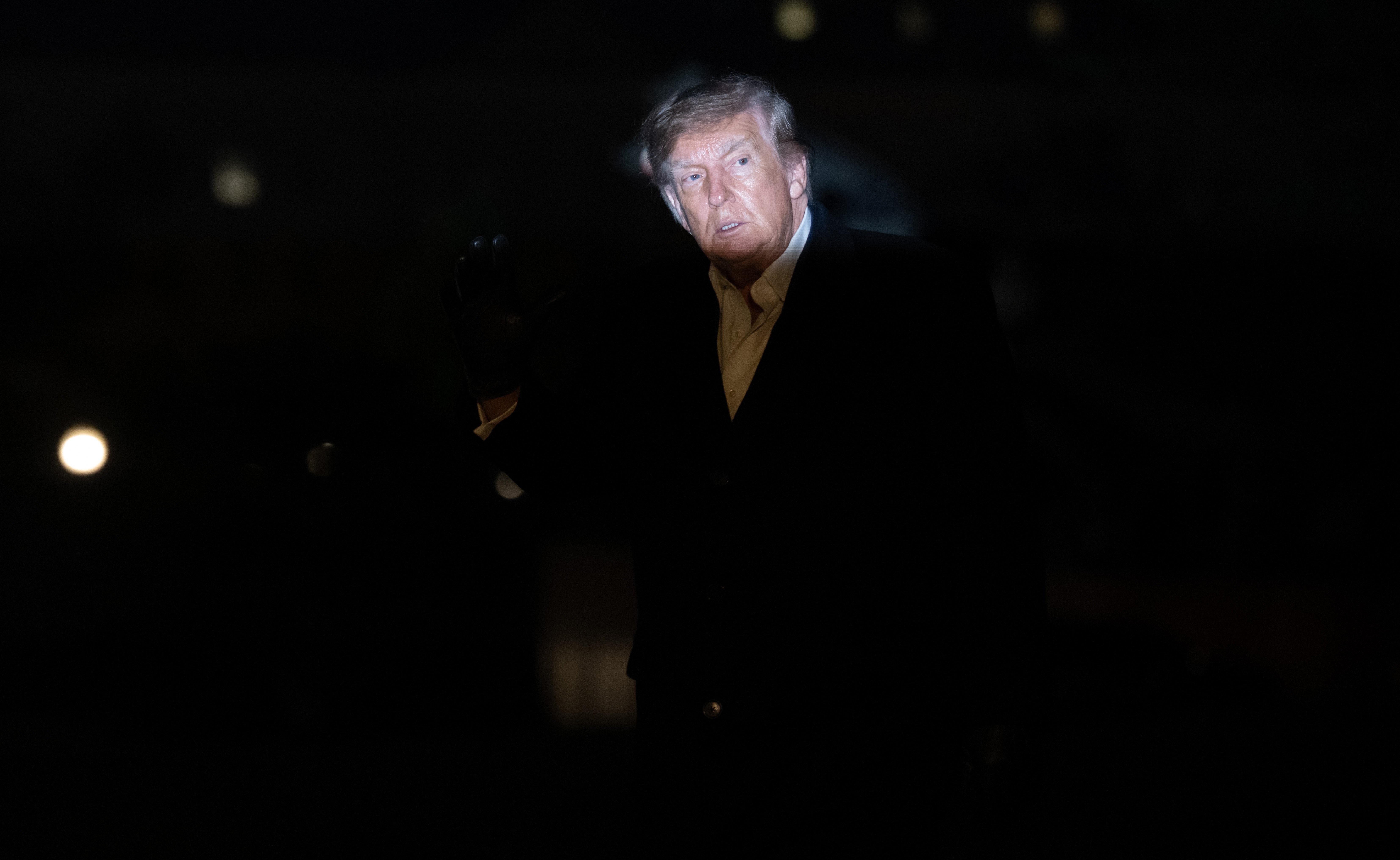 Imagen de la cobertura de: Aumentan las deportaciones bajo Trump, pero siguen por debajo de la meta de la Casa Blanca