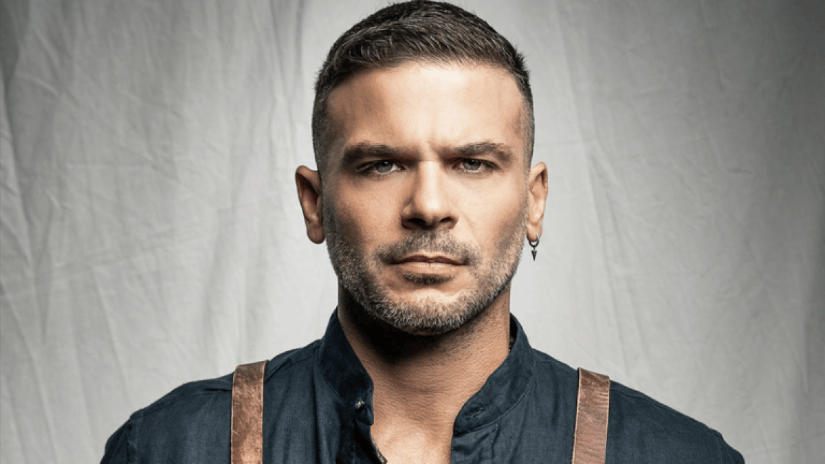 Pedro Capó lanza 'Fulanito', un álbum que celebra sus raíces puertorriqueñas