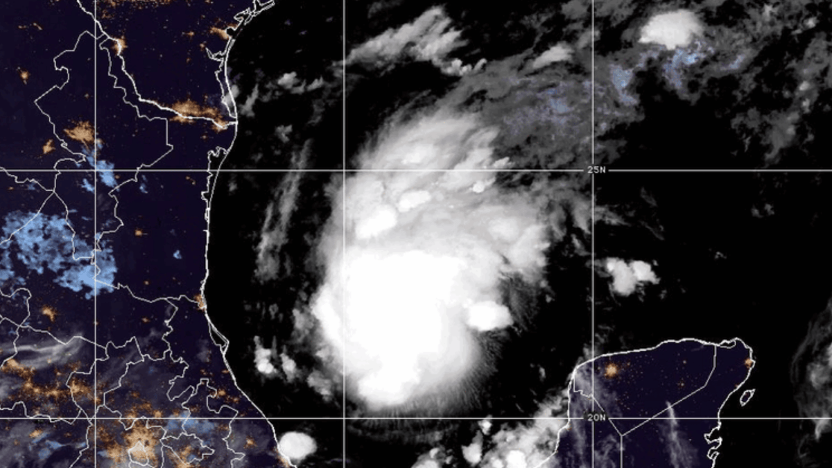La tormenta tropical Isaías se forma en el Golfo de México; amenaza con convertirse en huracán