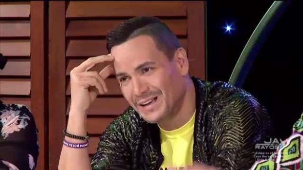 Difícil situación para Victor Manuelle en Don Raymisco