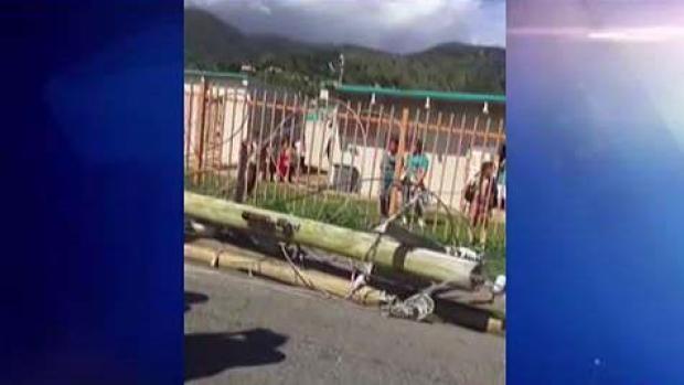 Padres habían reportado peligrosidad de poste frente a escuela