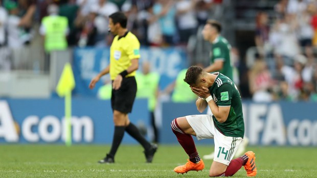Las lágrimas del “Chicharito” tras el triunfo ante Alemania